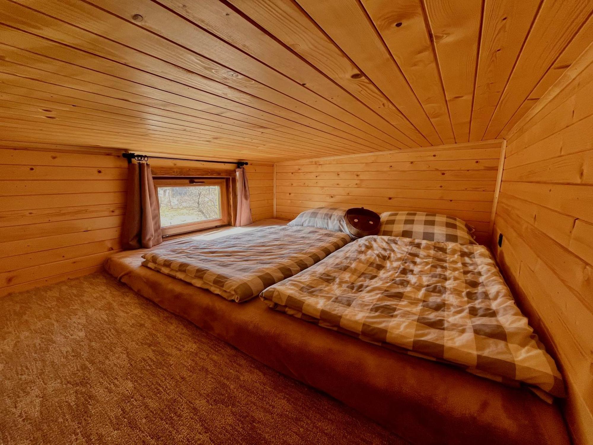 Отель Kolibka - Tiny House Михалова Экстерьер фото