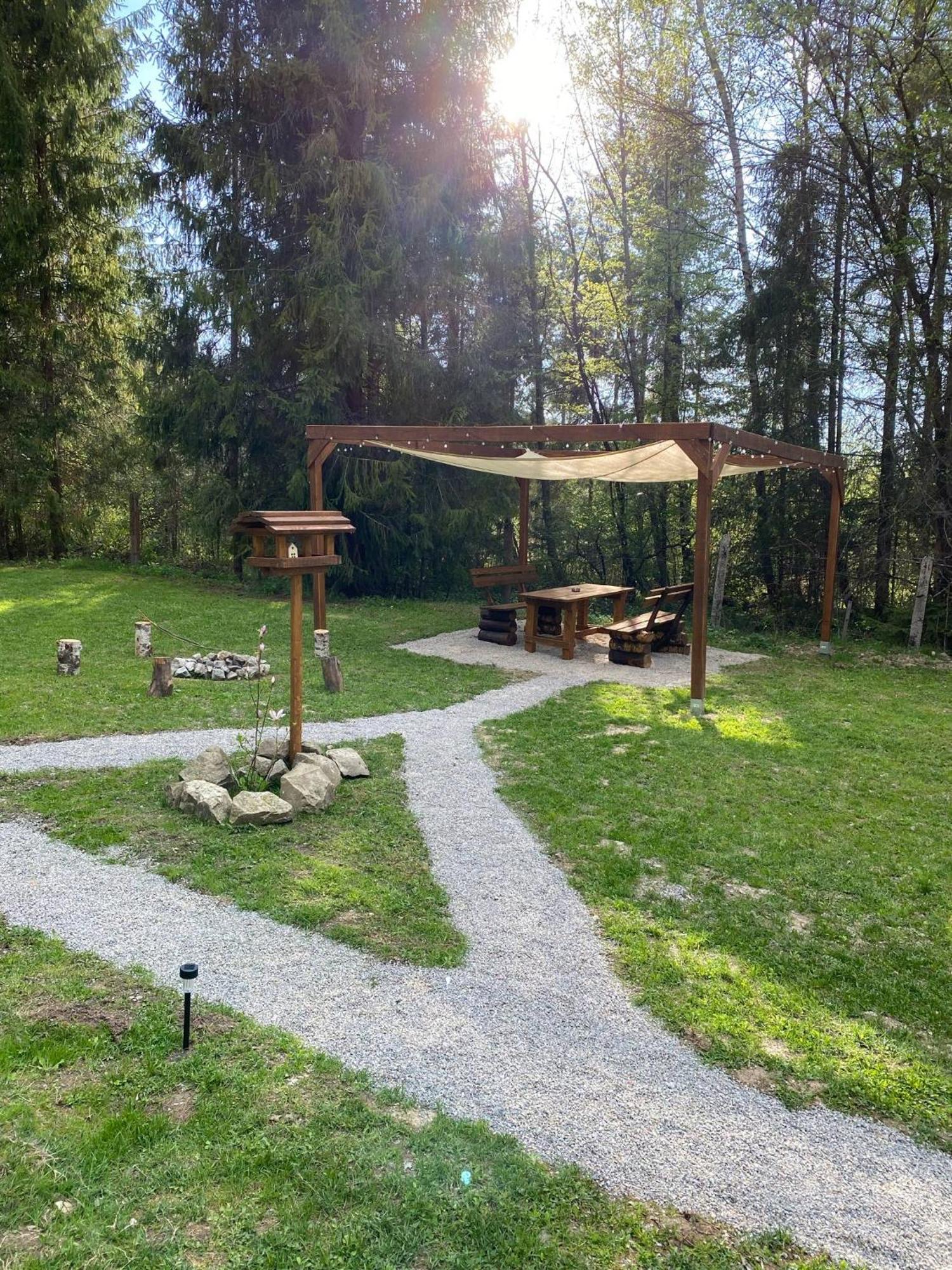 Отель Kolibka - Tiny House Михалова Экстерьер фото